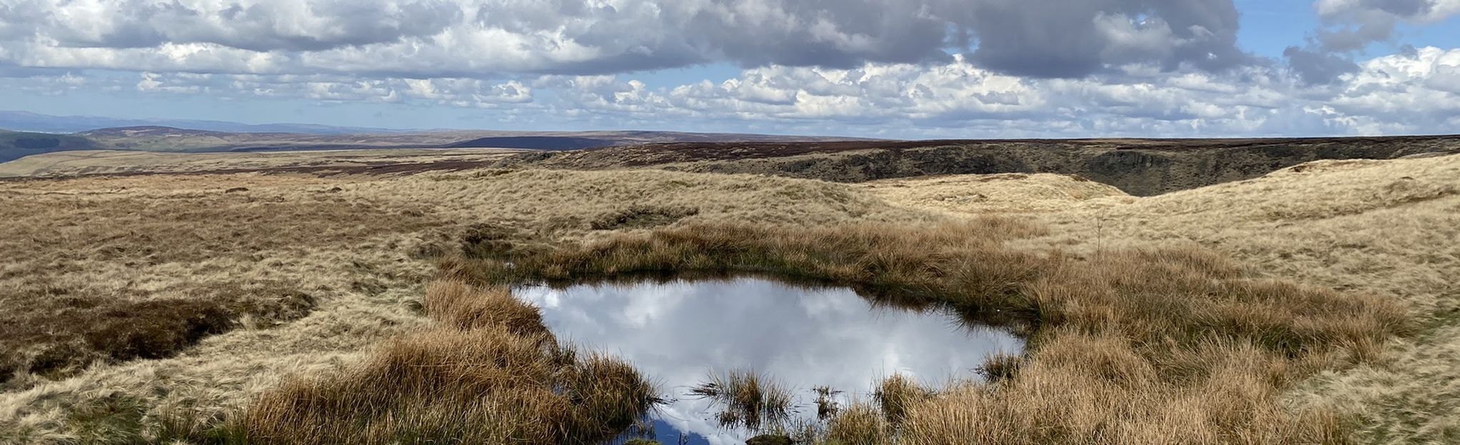 Bleaklow, B-52 And Higher Shelf Stones Circular - Derbyshire, England ...