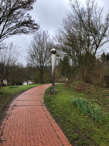 Planetenweg und Burgruine Löwenstein