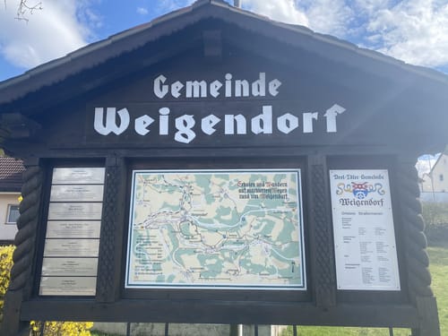 Weigendorf und Burg Lichtegg Wanderung