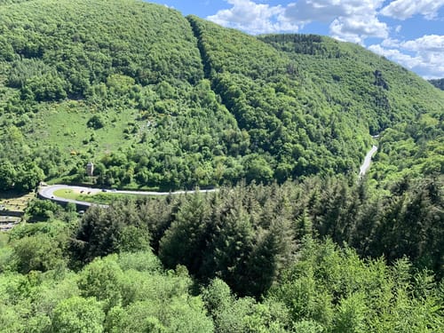 Zwischen den Wasserfällen bei Bernkastell-Kues