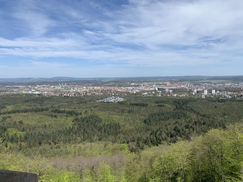 Bremerhof, Humbergturm und Pfaffenbrunnen