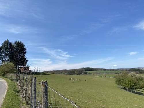 Von Winnerath auf idyllischen Wegen