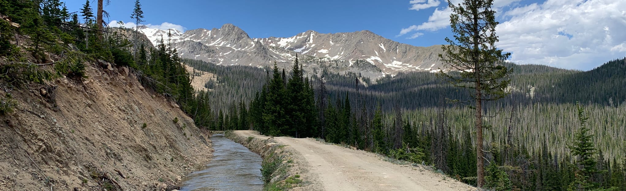 Grand Ditch Trail and Ditch Road - EyJidWNrZXQiOiJhc3NldHMuYWxsdHJhaWxzLmNvbSIsImtleSI6InVwbG9hZHMvcGhvdG8vaW1hZ2UvMzc0NjQzMzQvOTU3NmFmNWVhODFhMDg4YzlhZjEyNzU4MmI5MTMzNzcuanBnIiwiZWRpdHMiOnsidG9Gb3JtYXQiOiJqcGVnIiwicmVzaXplIjp7IndpZHRoIjoyMDQ0LCJoZWlnaHQiOjYyNCwiZml0IjoiY292ZXIifSwicm90YXRlIjpudWxsLCJqcGVnIjp7InRyZWxsaXNRdWFudGlzYXRpb24iOnRydWUsIm92ZXJzaG9vdERlcmluZ2luZyI6dHJ1ZSwib3B0aW1pc2VTY2FucyI6dHJ1ZSwicXVhbnRpc2F0aW9uVGFibGUiOjN9fX0=