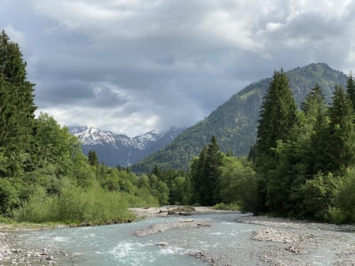 Nebelhorn, Seealpsee, Gleitweg, und Oytal nach Oberstdorf [CLOSED]