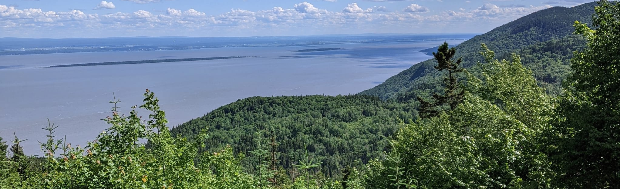 Sentier de la Chute en Boucle via Sentier des Caps 392 fotos Quebec