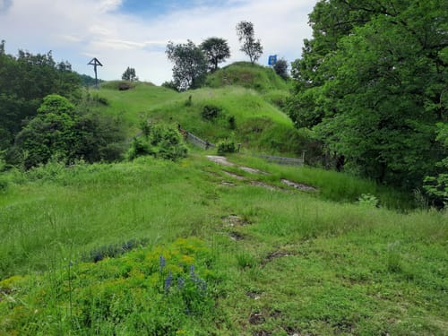 Burg Niesten und Eselsloch über den Felsensteig