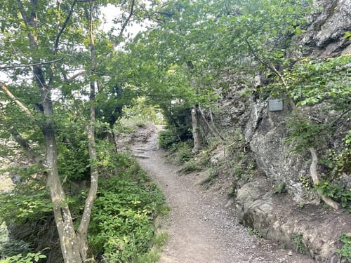 Teufelsloch (Ahrtal) über Burgruine Are zum Engelsloch