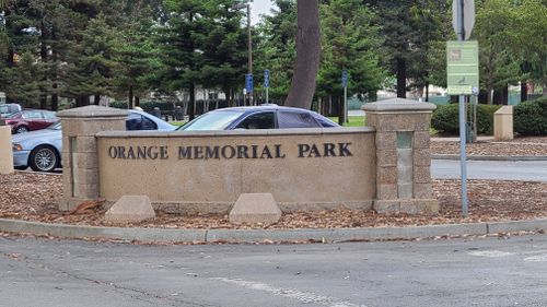 Orange Memorial Park Parking
