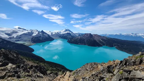 Hike to 2024 garibaldi lake