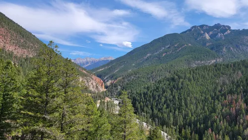 Sinclair 2024 canyon hike