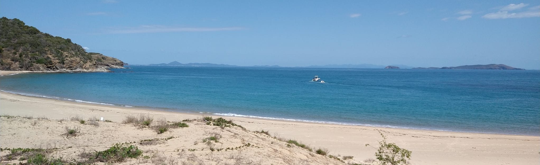 Butterfish Bay to Wreck Beach 3 Reviews, Map Queensland, Australia