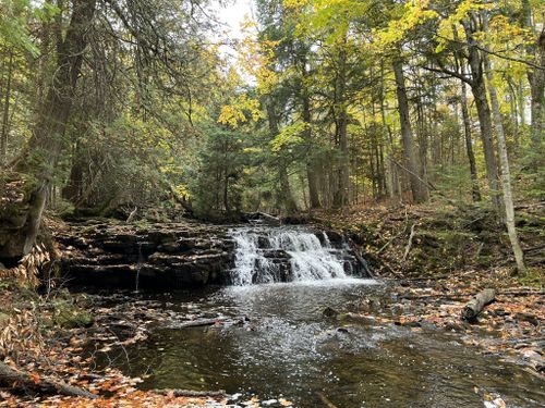 Best 10 Hikes and Trails in Pictured Rocks National Lakeshore | AllTrails