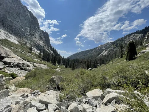 Best hikes in sequoia national park 2025 and kings canyon