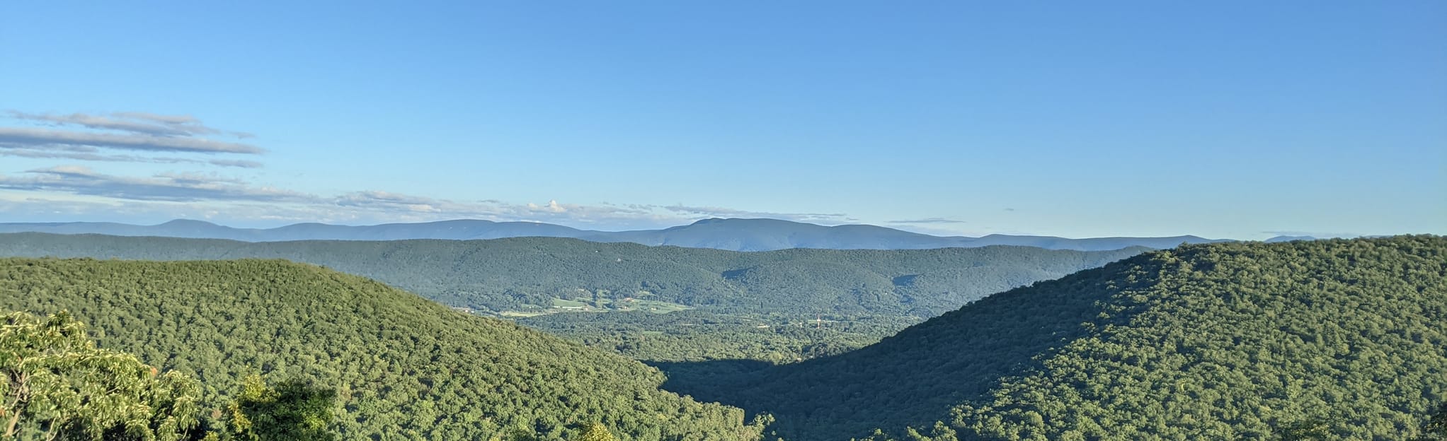 Woodstock Tower Trail via Wagon Road Trail 253 Fotos Virgínia