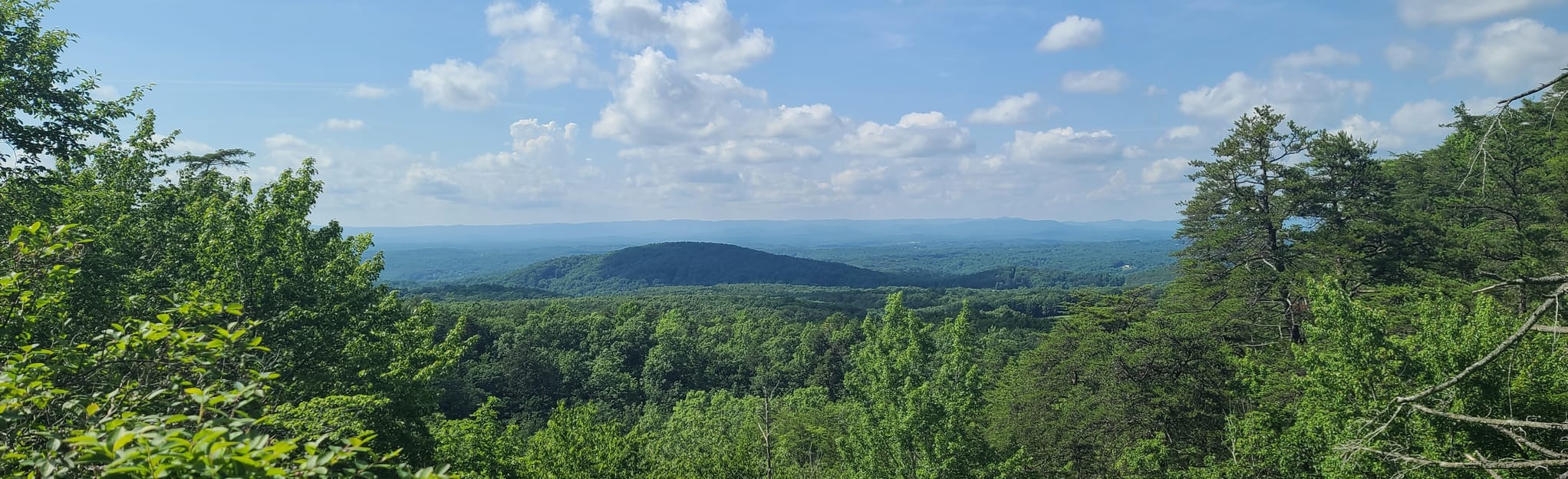 Hanging Rock Window Falls and - EyJidWNrZXQiOiJhc3NldHMuYWxsdHJhaWxzLmNvbSIsImtleSI6InVwbG9hZHMvcGhvdG8vaW1hZ2UvNDI1NTI4ODEvMjc0MjcyNmM5YjAxMzM1ZWQ1OTUyOWRiZTc0OTU5M2YuanBnIiwiZWRpdHMiOnsidG9Gb3JtYXQiOiJqcGVnIiwicmVzaXplIjp7IndpZHRoIjoyMDQ0LCJoZWlnaHQiOjYyNCwiZml0IjoiY292ZXIifSwicm90YXRlIjpudWxsLCJqcGVnIjp7InRyZWxsaXNRdWFudGlzYXRpb24iOnRydWUsIm92ZXJzaG9vdERlcmluZ2luZyI6dHJ1ZSwib3B0aW1pc2VTY2FucyI6dHJ1ZSwicXVhbnRpc2F0aW9uVGFibGUiOjN9fX0=