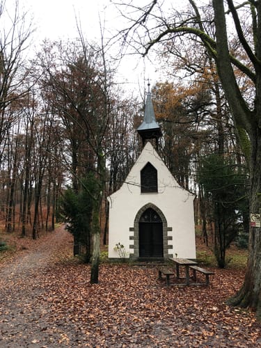 Kleinwallstadt 1 : Zwischen Templerhaus, altem Schloss und Almhütte
