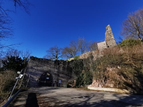 Yburg Rundweg: Zur Gipfelburg