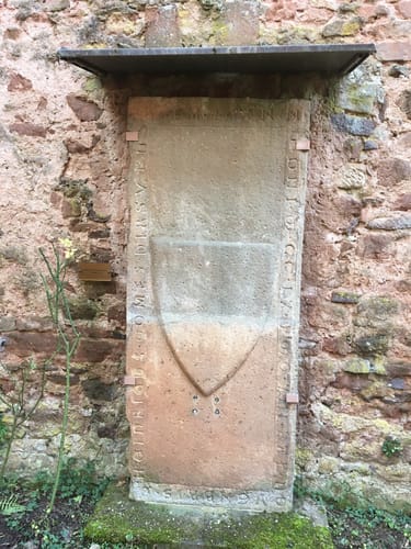 Burgruine Stauf Rundweg