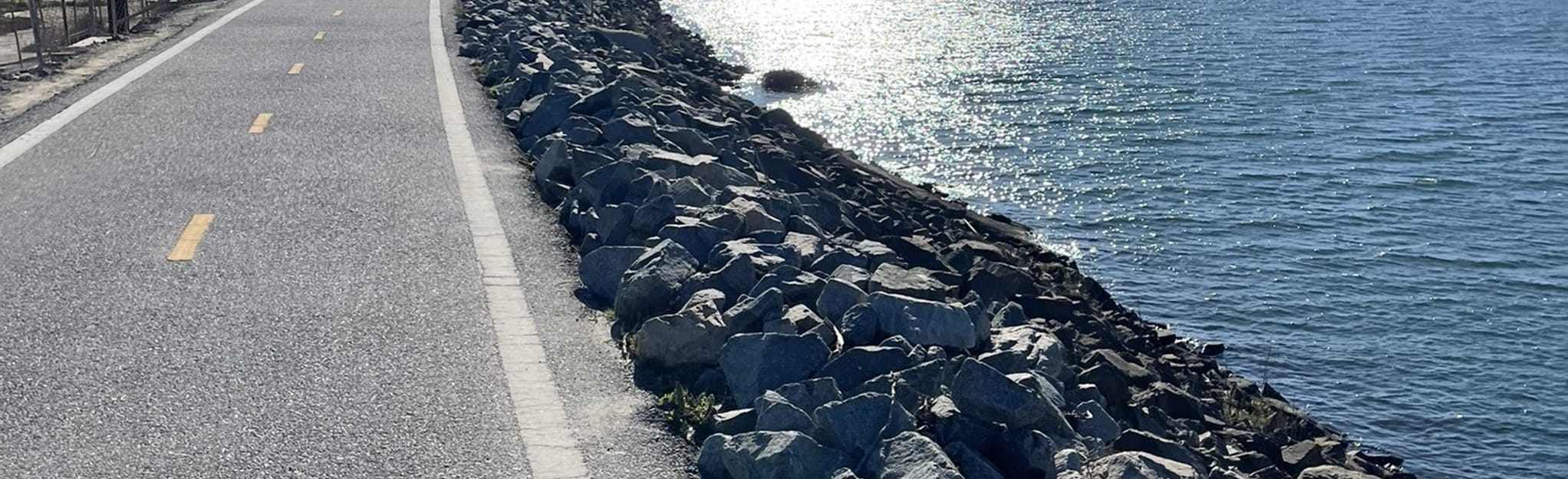 San Gabriel River Trail and Coyote - EyJidWNrZXQiOiJhc3NldHMuYWxsdHJhaWxzLmNvbSIsImtleSI6InVwbG9hZHMvcGhvdG8vaW1hZ2UvNDQwMzY3MDIvNDA3NzZhNGM3NTc1OTliYWY0MjI3NDdlZjU1Mjk4ZTguanBnIiwiZWRpdHMiOnsidG9Gb3JtYXQiOiJqcGVnIiwicmVzaXplIjp7IndpZHRoIjoyMDQ0LCJoZWlnaHQiOjYyNCwiZml0IjoiY292ZXIifSwicm90YXRlIjpudWxsLCJqcGVnIjp7InRyZWxsaXNRdWFudGlzYXRpb24iOnRydWUsIm92ZXJzaG9vdERlcmluZ2luZyI6dHJ1ZSwib3B0aW1pc2VTY2FucyI6dHJ1ZSwicXVhbnRpc2F0aW9uVGFibGUiOjN9fX0=