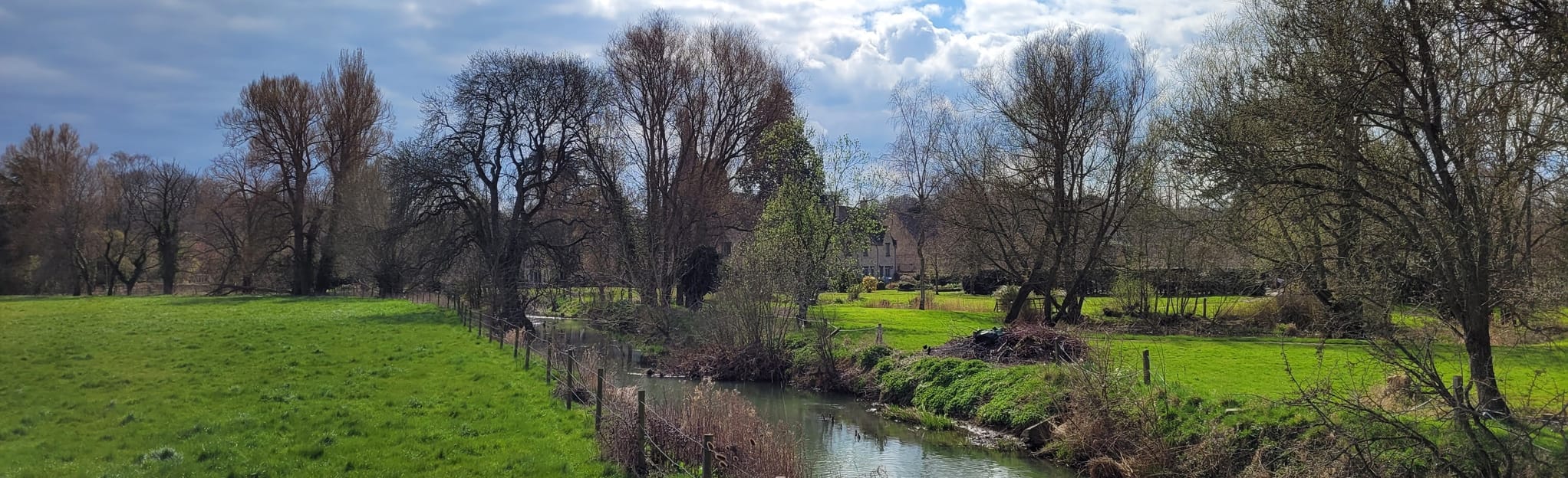 Foxholes and Milton under Wychwood Circular 82 Reviews, Map