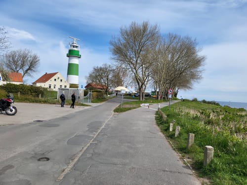 Strande und Leuchtturm Bülk ab Schilksee