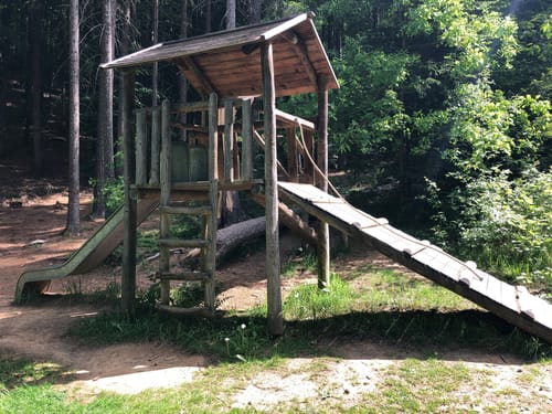 Kindererlebnisweg Zauberwald in Mengersdorf