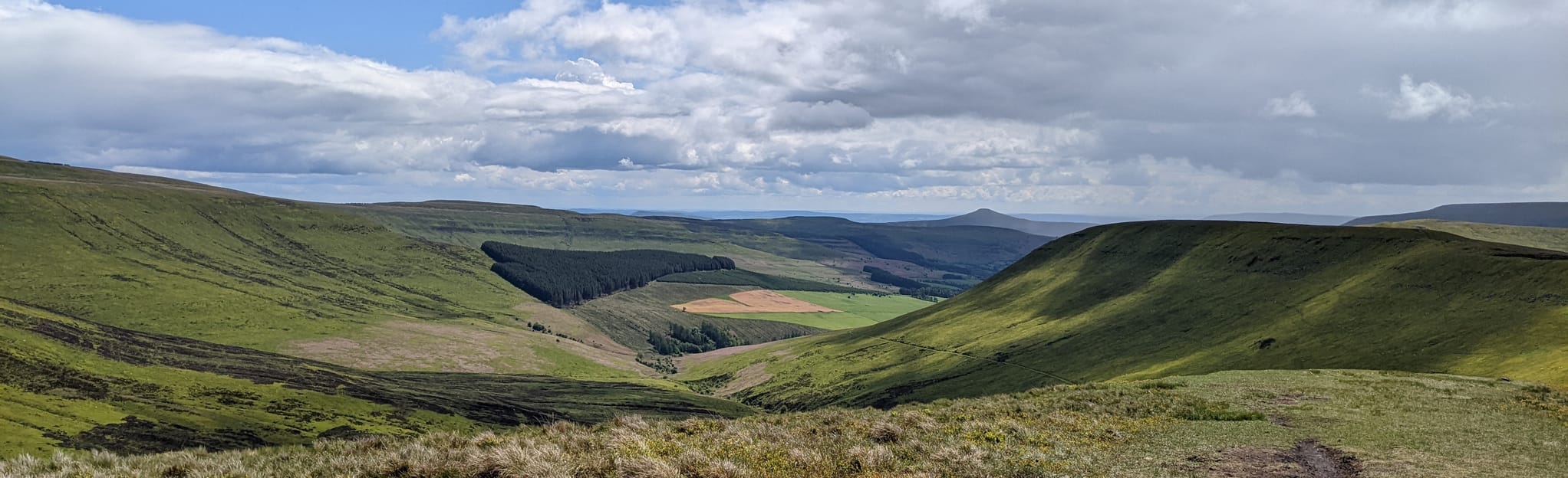 Talgarth, Waun Fach, Pen Y Gadair Fawr Circular 1 Reviews, Map Powys