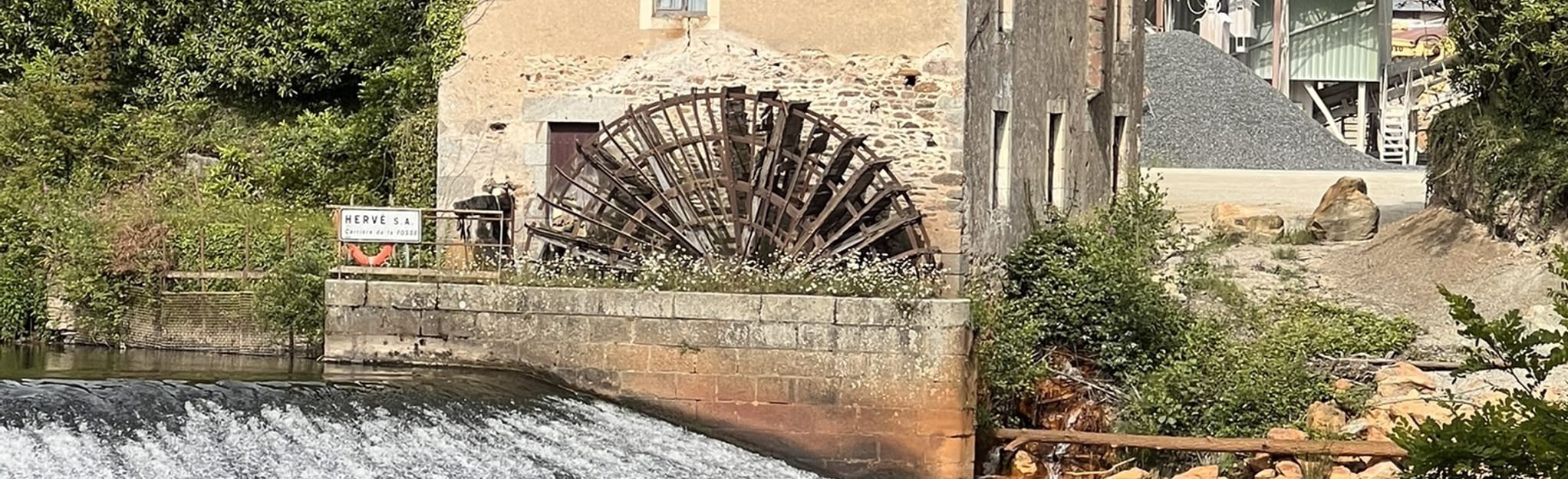 Origné Schaltung von La Roche, 3 Fotos Mayenne, France AllTrails