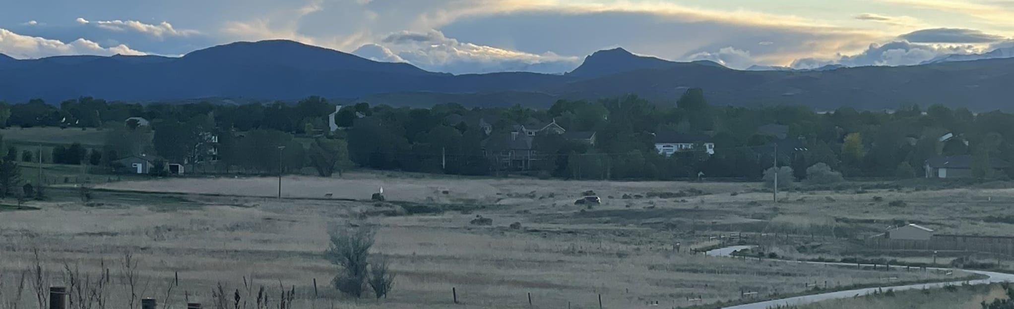 Front Range Trail 45 Reviews - EyJidWNrZXQiOiJhc3NldHMuYWxsdHJhaWxzLmNvbSIsImtleSI6InVwbG9hZHMvcGhvdG8vaW1hZ2UvNDc4MTAzMDgvYzI5ZTMzMmY4ZTViNDdlZDAwZTZjNDViMzk2Y2Y4ZTYuanBnIiwiZWRpdHMiOnsidG9Gb3JtYXQiOiJqcGVnIiwicmVzaXplIjp7IndpZHRoIjoyMDQ0LCJoZWlnaHQiOjYyNCwiZml0IjoiY292ZXIifSwicm90YXRlIjpudWxsLCJqcGVnIjp7InRyZWxsaXNRdWFudGlzYXRpb24iOnRydWUsIm92ZXJzaG9vdERlcmluZ2luZyI6dHJ1ZSwib3B0aW1pc2VTY2FucyI6dHJ1ZSwicXVhbnRpc2F0aW9uVGFibGUiOjN9fX0=