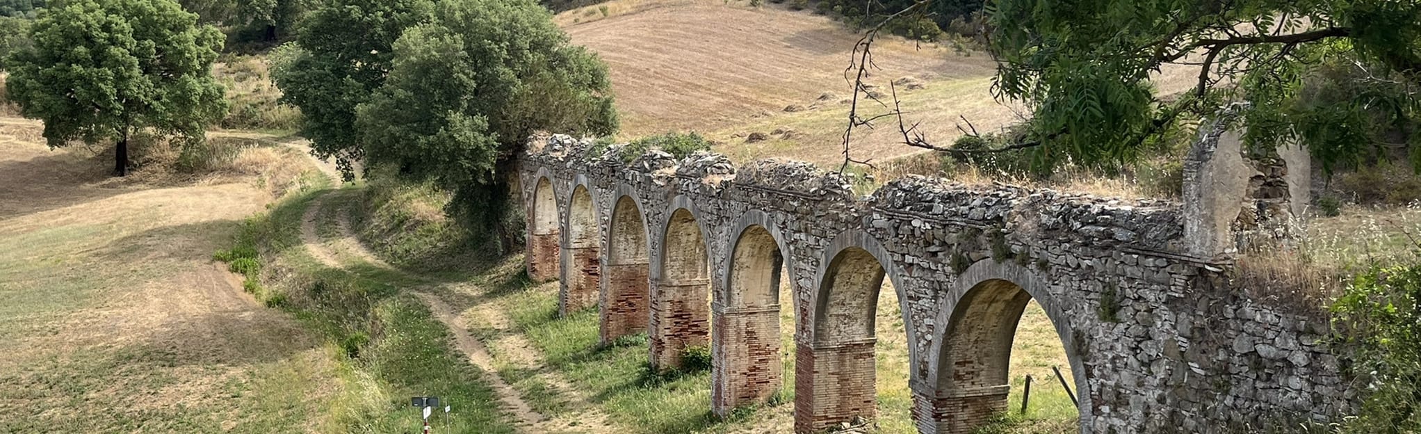 Rocca di San Silvestro via Campiglia 10 Fotos Toskana, Italien