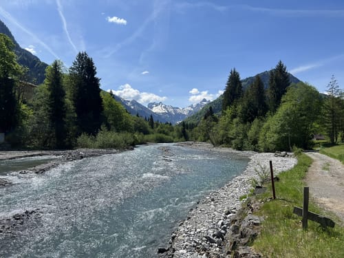 Nebelhorn, Seealpsee, Gleitweg, und Oytal nach Oberstdorf [CLOSED]