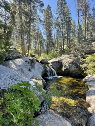 Kings canyon clearance waterfall