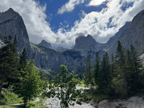 Höllentalangerhütte über Höllental