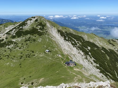 Gipfelwanderung zum Krottenkopf ab Oberau