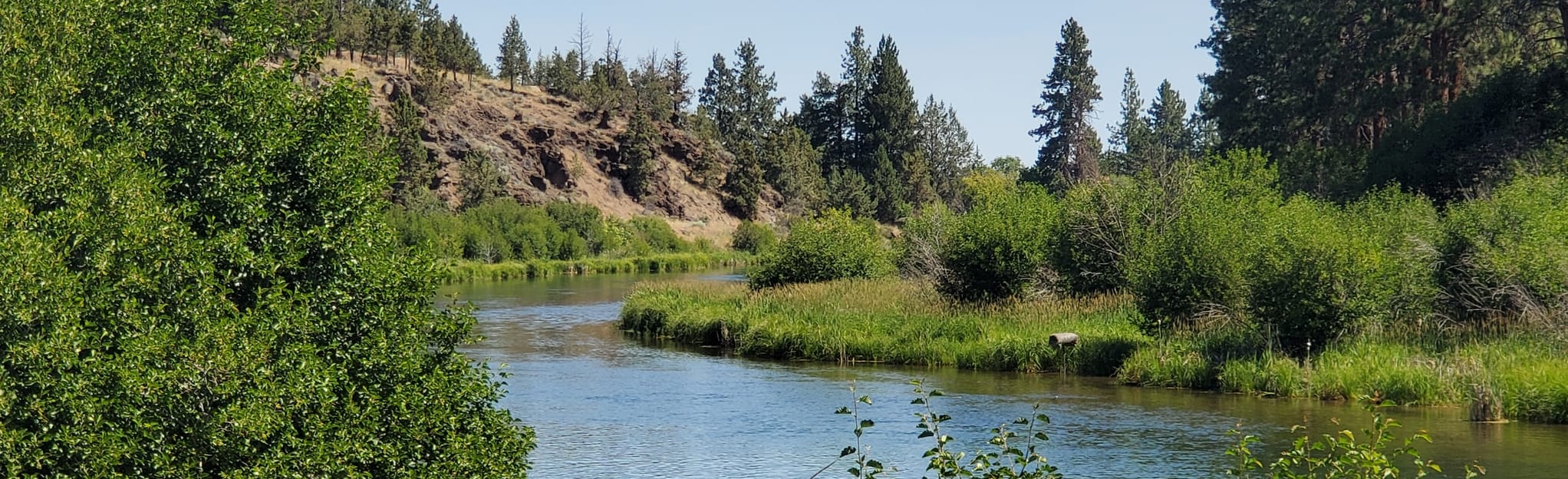 First Street Rapids Park Deschutes - EyJidWNrZXQiOiJhc3NldHMuYWxsdHJhaWxzLmNvbSIsImtleSI6InVwbG9hZHMvcGhvdG8vaW1hZ2UvNDk2OTI5NzkvZWE3MmNlOGU0ZGI4MzM5OGU5OWNjYTg0MWEyYTVlYTMuanBnIiwiZWRpdHMiOnsidG9Gb3JtYXQiOiJqcGVnIiwicmVzaXplIjp7IndpZHRoIjoyMDQ0LCJoZWlnaHQiOjYyNCwiZml0IjoiY292ZXIifSwicm90YXRlIjpudWxsLCJqcGVnIjp7InRyZWxsaXNRdWFudGlzYXRpb24iOnRydWUsIm92ZXJzaG9vdERlcmluZ2luZyI6dHJ1ZSwib3B0aW1pc2VTY2FucyI6dHJ1ZSwicXVhbnRpc2F0aW9uVGFibGUiOjN9fX0=