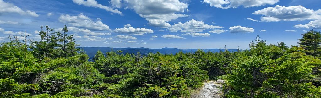 Hiking to White Rocks on the Bald Mountain Trail - Vermont Begins Here