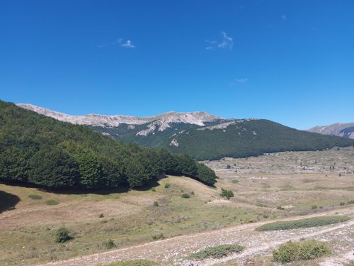 Best 10 Hikes and Trails in Sirente Velino Regional Nature Park | AllTrails