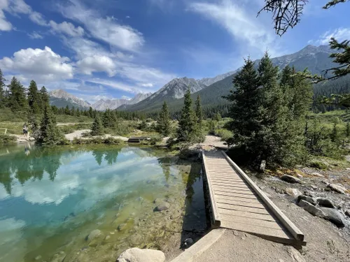 10 best hiking trails in Canada