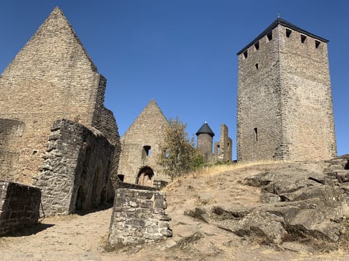 Von Pfeffelbach zur Burg Lichtenberg