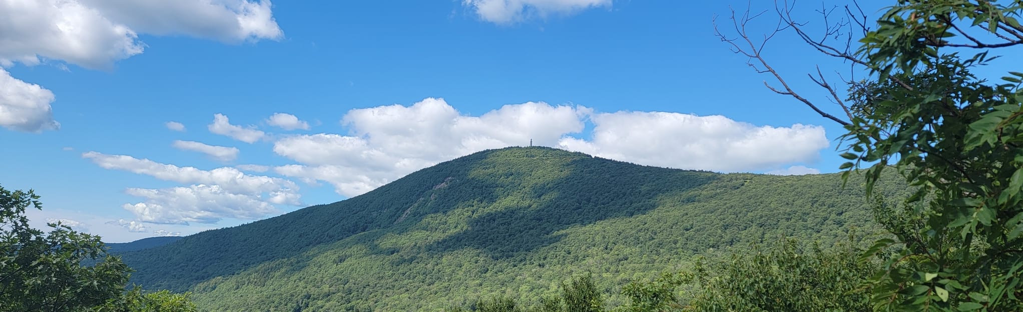 Bellows Pipe, Ragged Mountain, Raven Rocks, and East Ridge Trail Loop