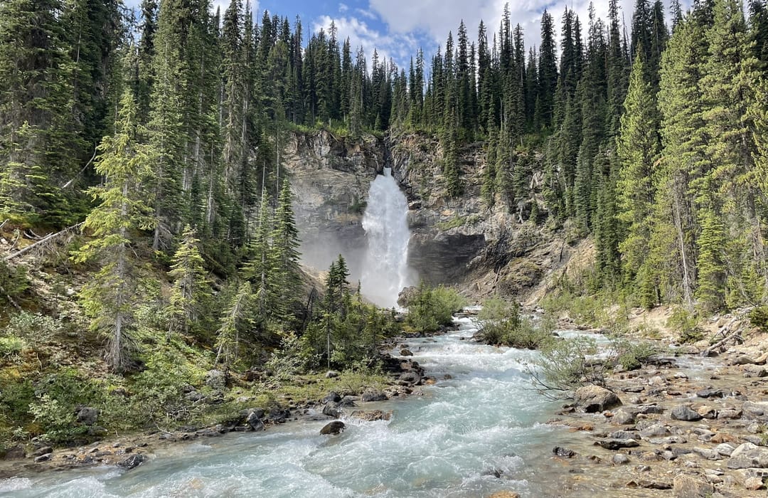 eyJidWNrZXQiOiJhc3NldHMuYWxsdH