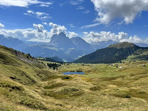 Best hikes val outlet gardena