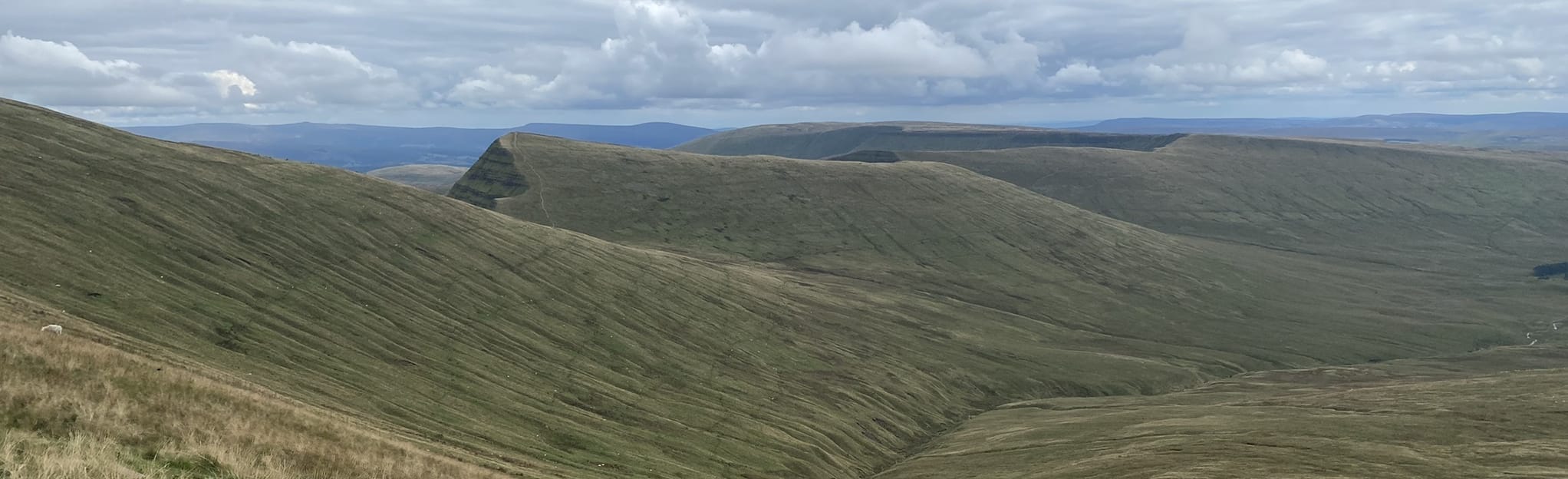 Cantref Reservoir to Pen y Fan Circular 4 Reviews, Map Powys, Wales