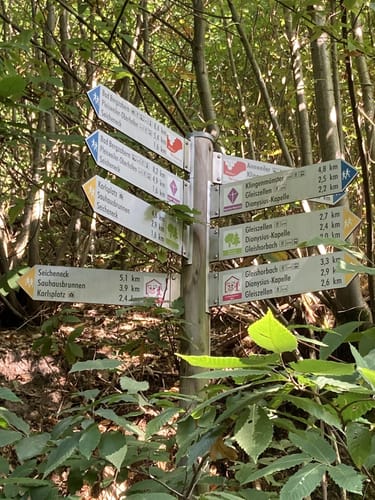 Gleiszellen: Mischwald-Wanderweg