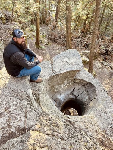 are dogs allowed at warsaw caves