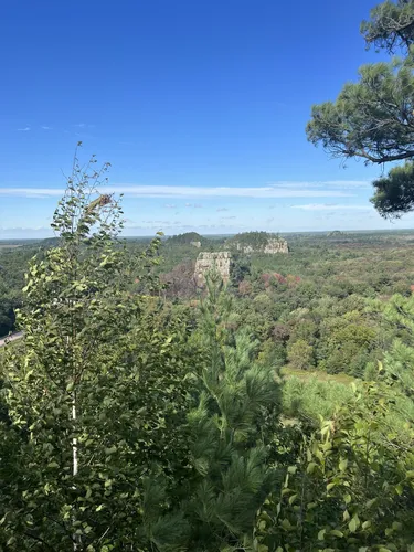 Mill bluff state park hiking store