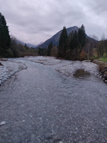 Nebelhorn, Seealpsee, Gleitweg, und Oytal nach Oberstdorf [CLOSED]