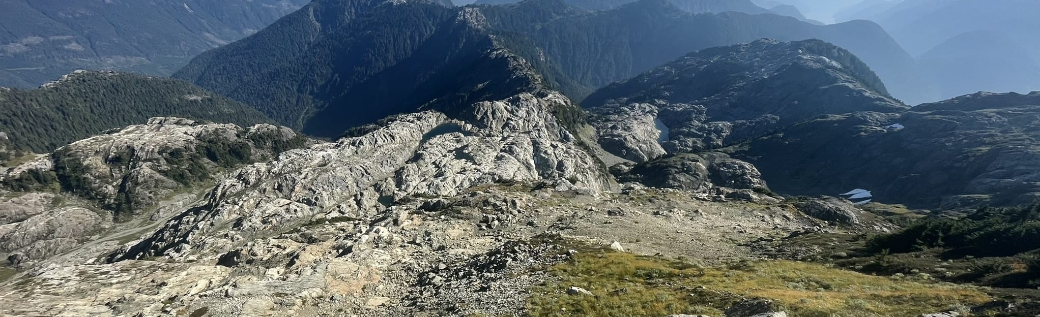 5040-peak-alpine-hut-and-cobalt-lake-british-columbia-canada-52