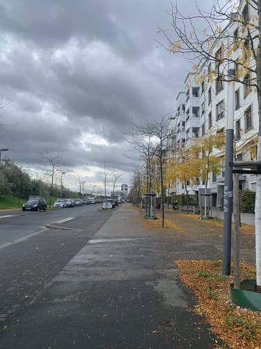Entlang der Toulouser Allee