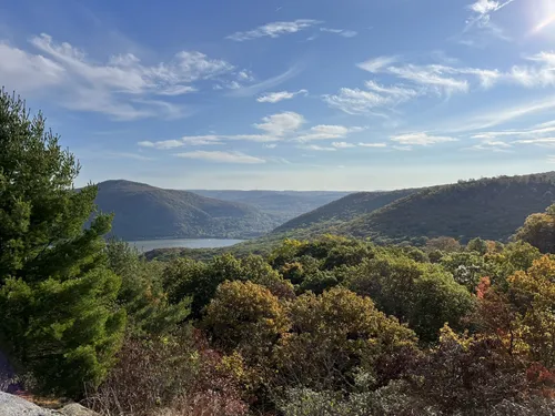 Storm king deals state park